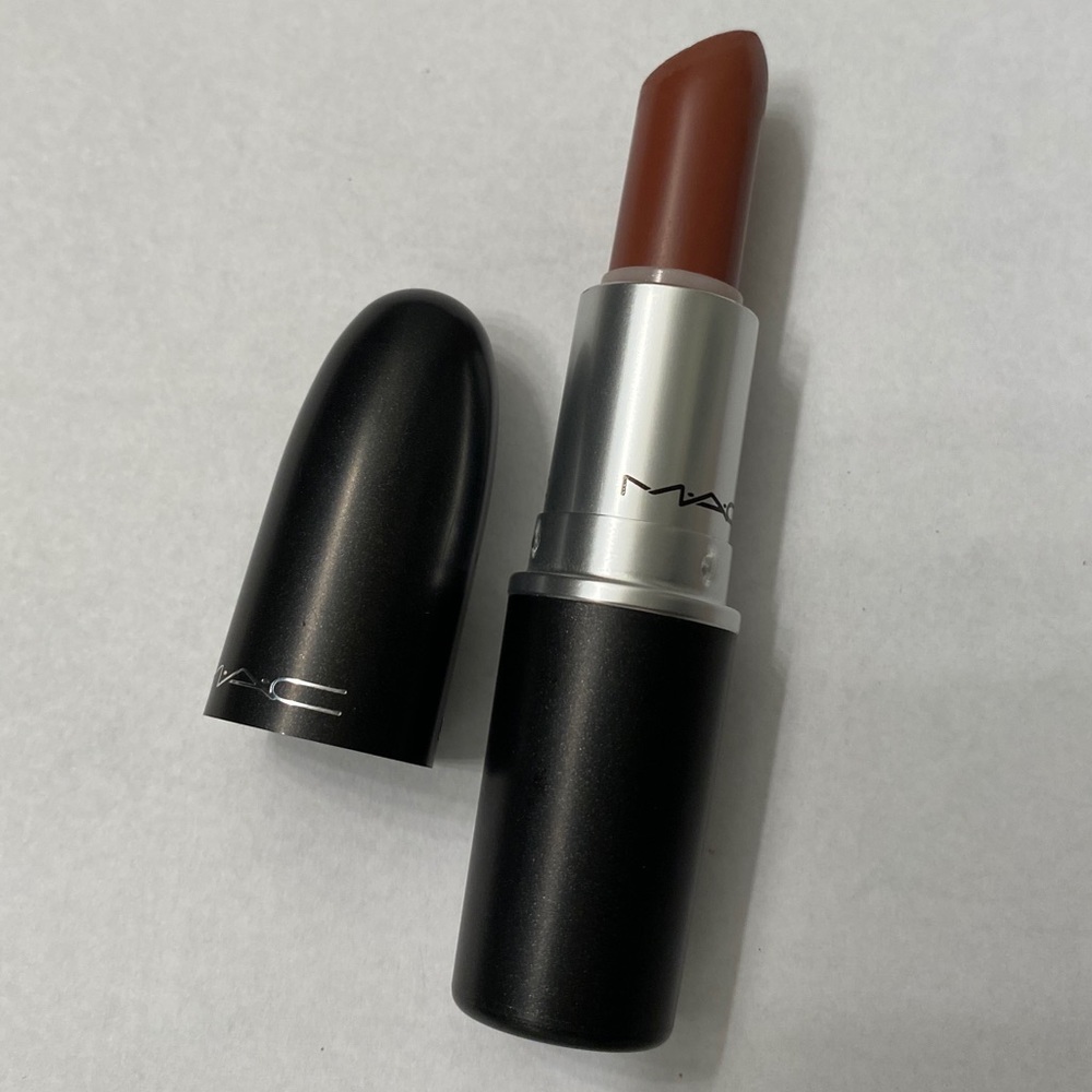 SOLD 3/$15 OR 5/$25 MAC Whirl (Dirty Rose)